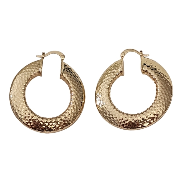 18k Gold Layered Chunky Medium Hoop Earrings - Diamond Cut Finish - Picture 1 of 9